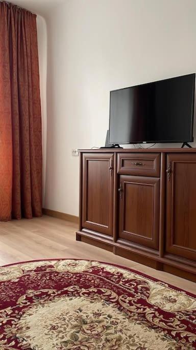 2х-комнатная в центре Apartment Almaty